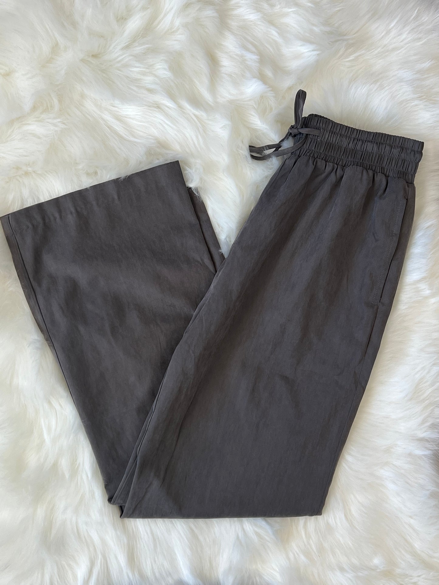 Hem & Thread Charcoal Elastic Waist Detail Side Pocket Wide Leg