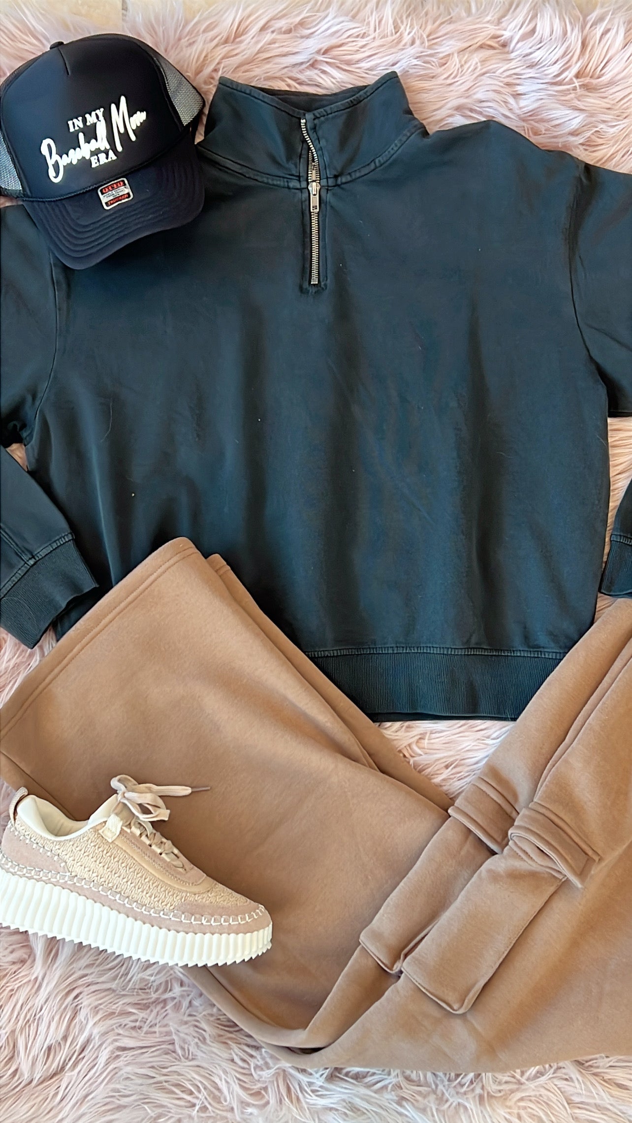 HYFVE High Waist Cargo Sweatpants