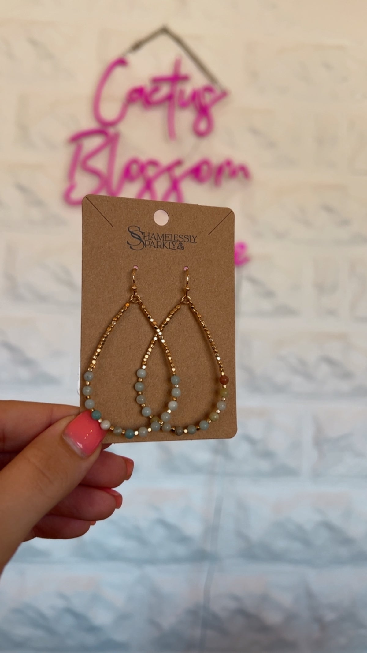 Stone Beaded Teardrop Wire Earrings
