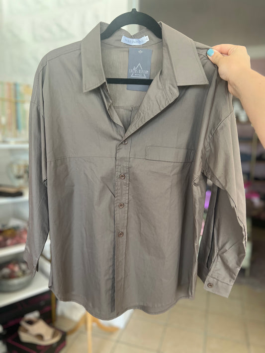 Miss Sparkling Taupe Long Sleeve Buttonup w Pocket