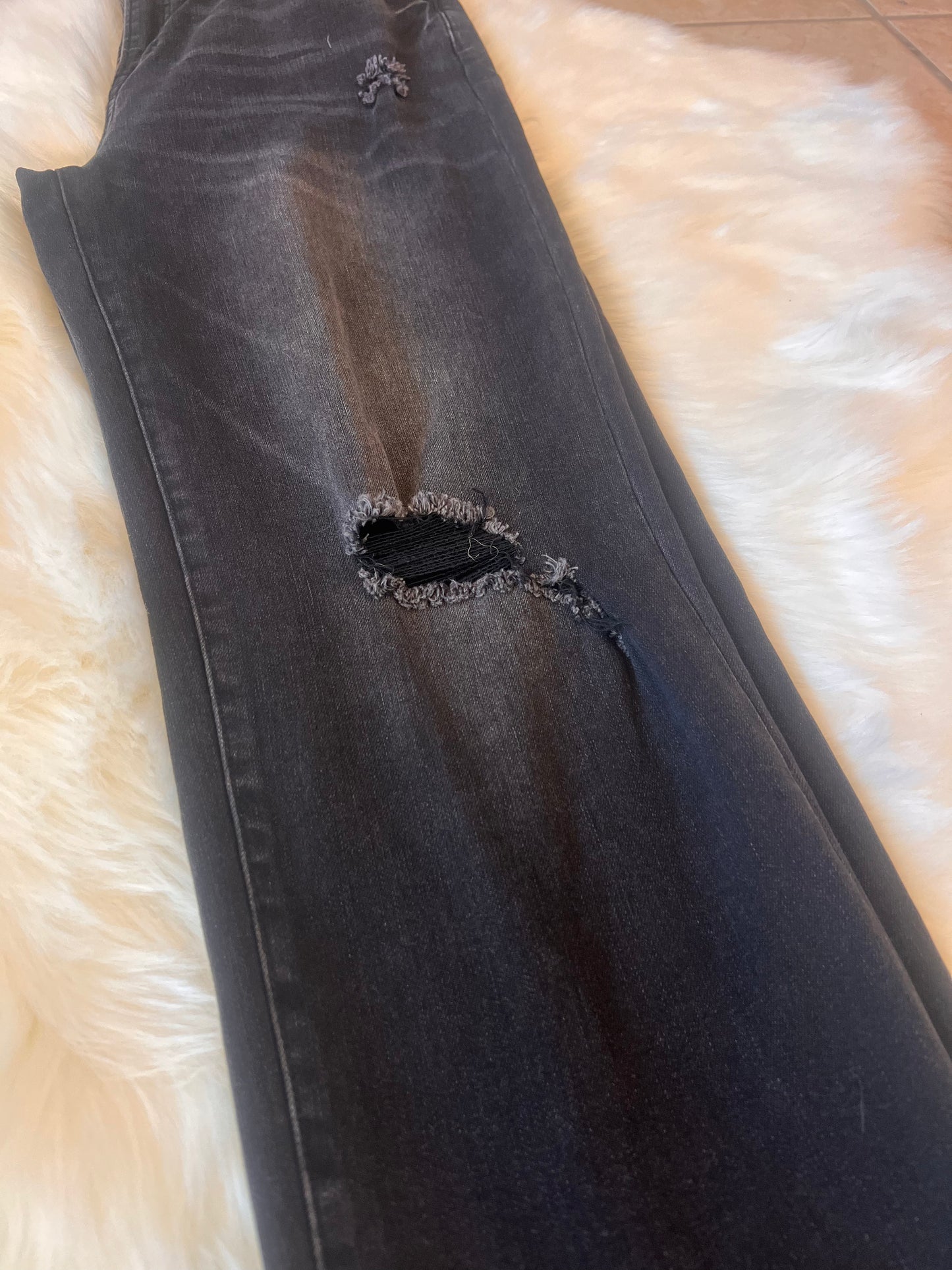 Risen Distressed Boyfriend Black Jeans w Roll Up Hem